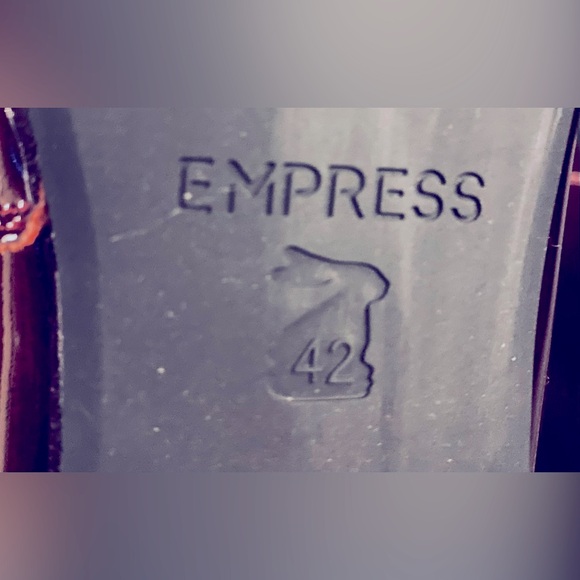 NWOB Empress Australian made Square Toe Flats Burgundy Patent leather - Picture 7 of 14